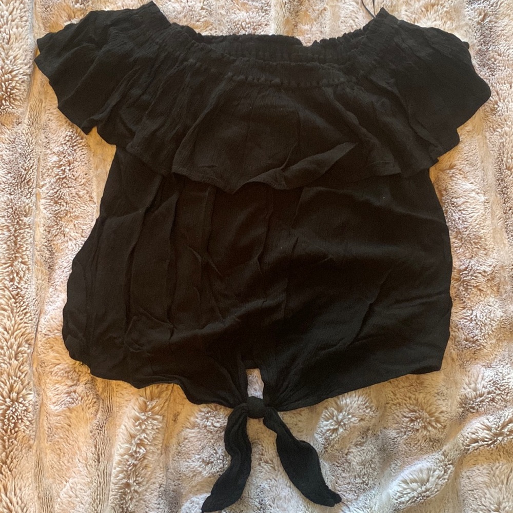Black off the shoulder express top